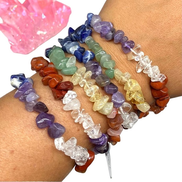 7 Stone Chakra Gemstone Chips Beaded Stretch Bracelet Natural Stone Chip Beads - Picture 1 of 6